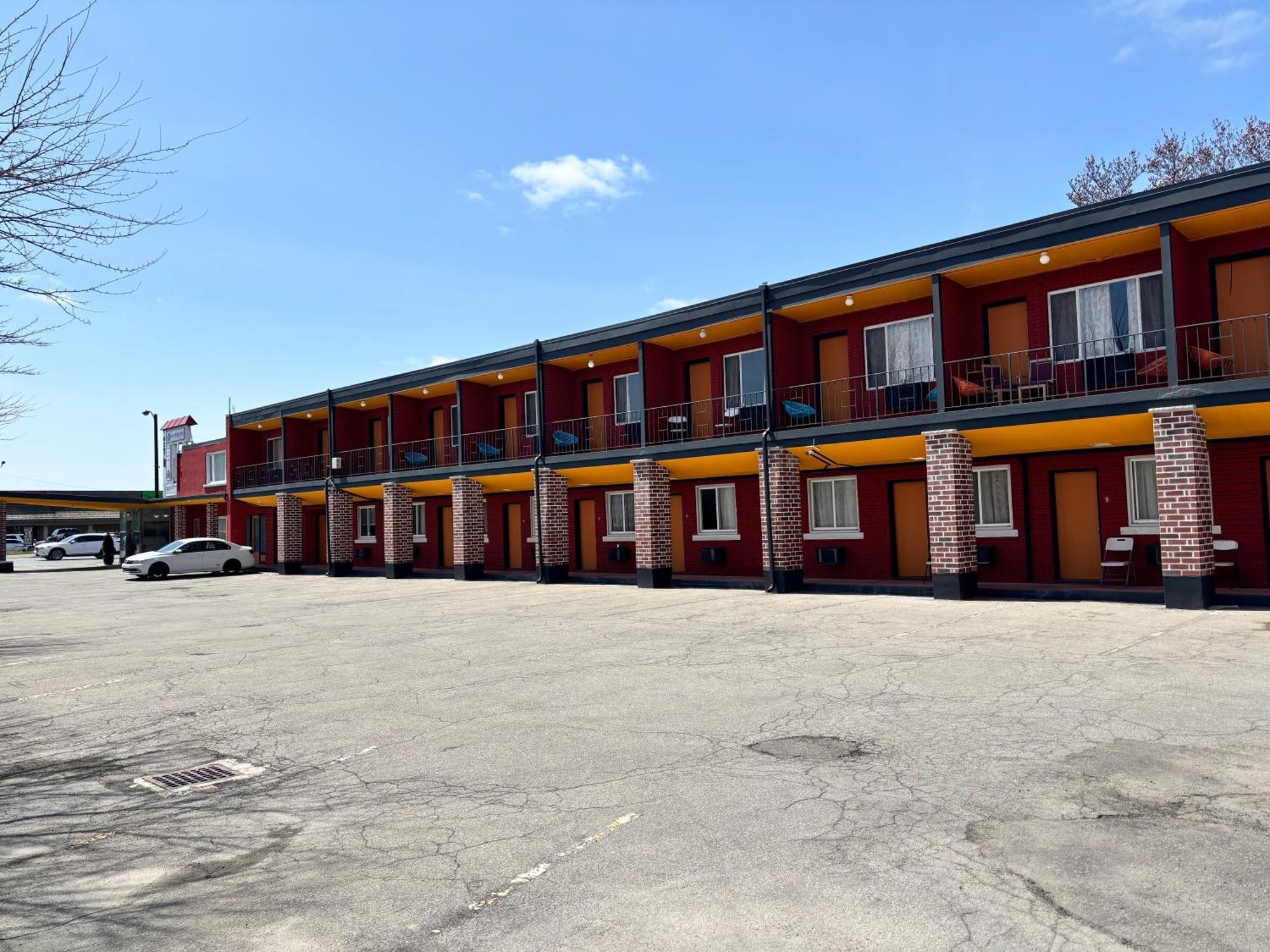 Sunrise Inn Niagara Bagian luar foto